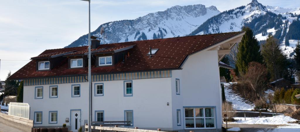 Apartamento Haus Claudia Reutte Exterior foto
